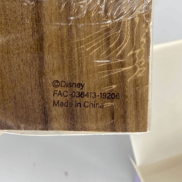 Walt Disney World Passholder Minnie Mouse Wooden Coaster Set 4 Pcs W/ Holder NIB - Picture 4 of 4